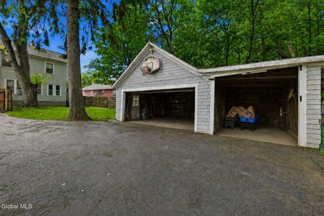 775 Central Parkway, Schenectady, NY 12309