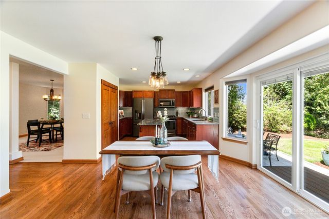 16104 Bay Ridge Drive NW, Poulsbo, WA 98370