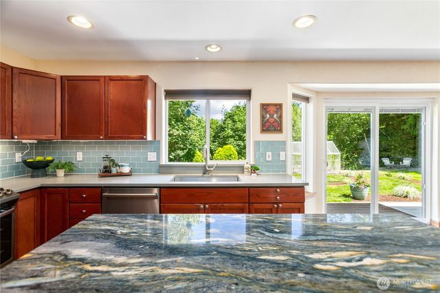 16104 Bay Ridge Drive NW, Poulsbo, WA 98370