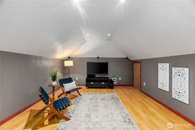 16104 Bay Ridge Drive NW, Poulsbo, WA 98370