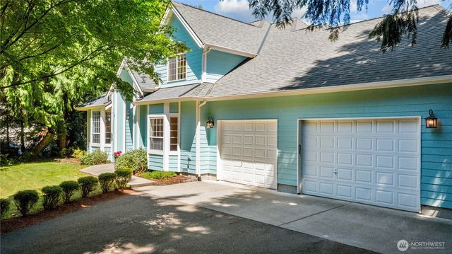 16104 Bay Ridge Drive NW, Poulsbo, WA 98370