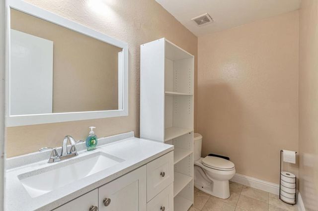 7759 Murray Avenue, Gilroy, CA 95020