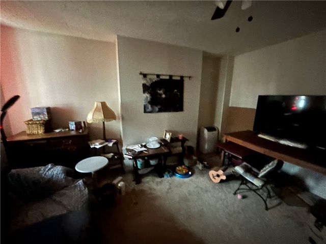 340 Taylor St, Bloomfield, PA 15224