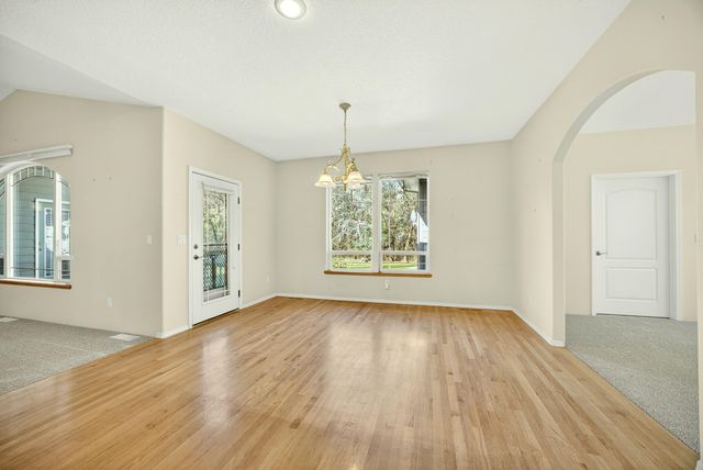 150 Ridgefield Road, Grants Pass, OR 97527