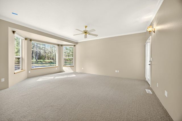 150 Ridgefield Road, Grants Pass, OR 97527