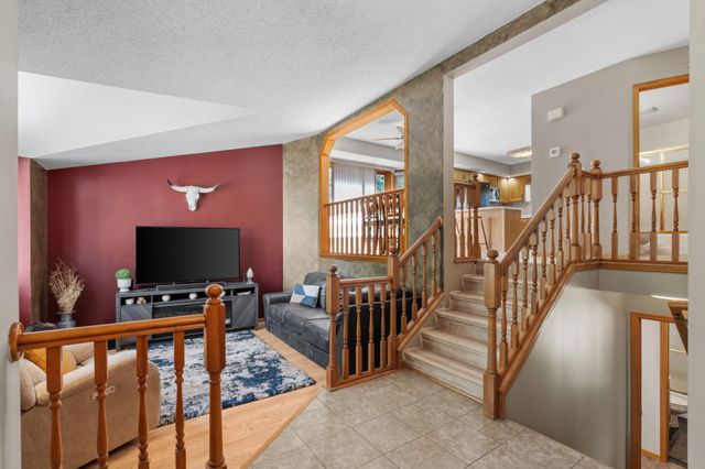 20648 Monroe Street NE, Cedar, MN 55011