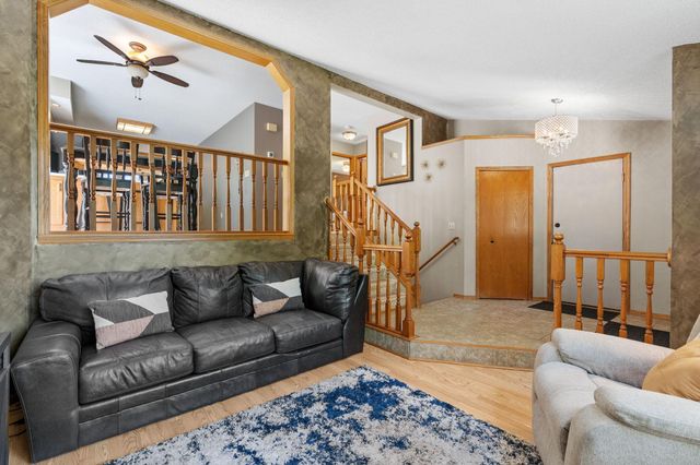 20648 Monroe Street NE, Cedar, MN 55011
