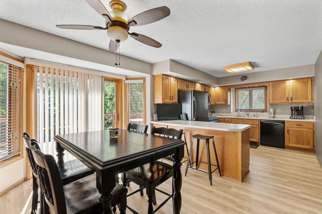 20648 Monroe Street NE, Cedar, MN 55011