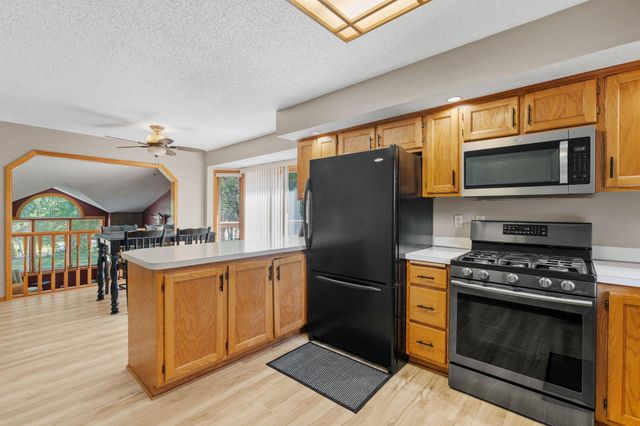 20648 Monroe Street NE, Cedar, MN 55011