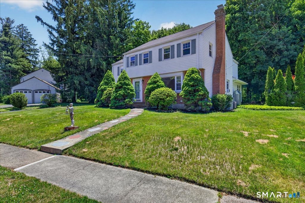 193 Dessa Drive, Hamden, CT 06517
