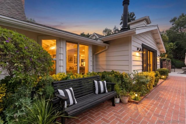 2422 Gird Road, Fallbrook, CA 92028