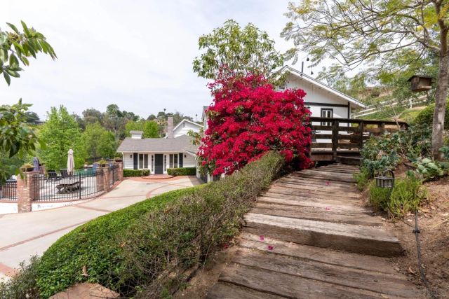 2422 Gird Road, Fallbrook, CA 92028