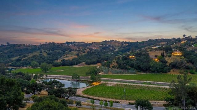 2422 Gird Road, Fallbrook, CA 92028