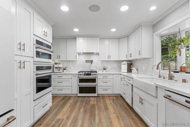 2422 Gird Road, Fallbrook, CA 92028