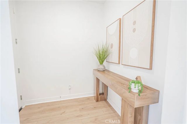 27212 Diamond Peak Lane 203, Valencia, CA 91381