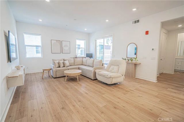 27212 Diamond Peak Lane 203, Valencia, CA 91381