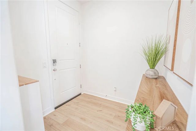 27212 Diamond Peak Lane 203, Valencia, CA 91381