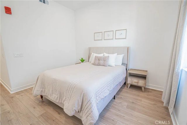 27212 Diamond Peak Lane 203, Valencia, CA 91381