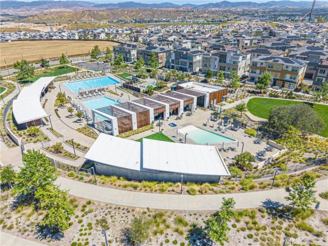 27212 Diamond Peak Lane 203, Valencia, CA 91381