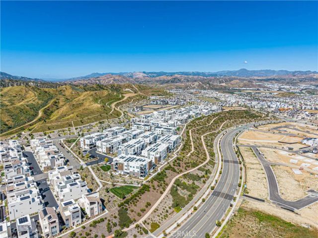 27212 Diamond Peak Lane 203, Valencia, CA 91381