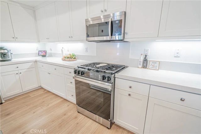 27212 Diamond Peak Lane 203, Valencia, CA 91381