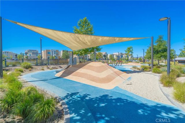 27212 Diamond Peak Lane 203, Valencia, CA 91381