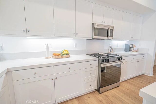 27212 Diamond Peak Lane 203, Valencia, CA 91381