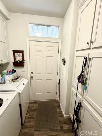 7051 Ellis 29, Huntington Beach, CA 92648