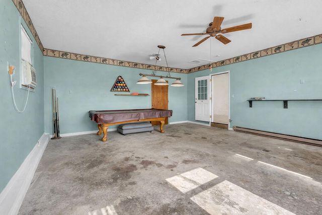 2209 E Lincoln St, Tullahoma, TN 37388