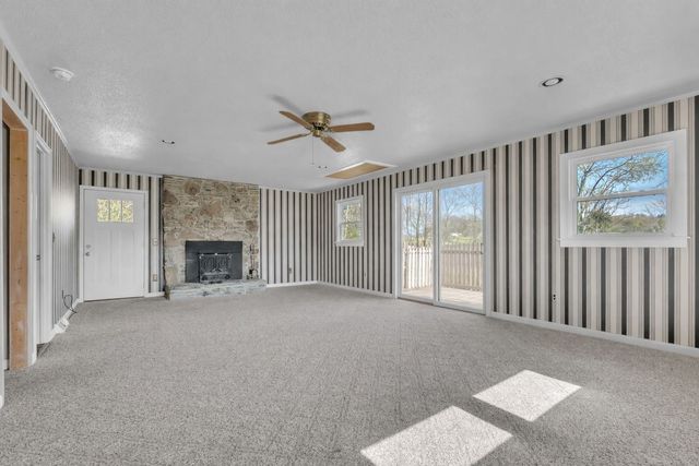 2209 E Lincoln St, Tullahoma, TN 37388