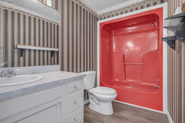 2209 E Lincoln St, Tullahoma, TN 37388