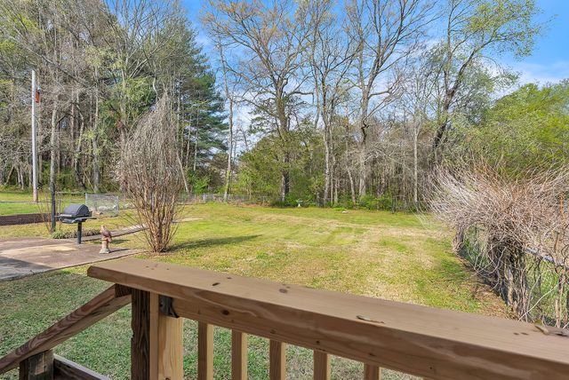 2209 E Lincoln St, Tullahoma, TN 37388