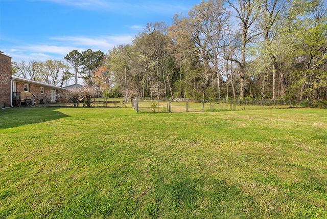 2209 E Lincoln St, Tullahoma, TN 37388