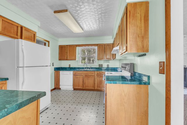 2209 E Lincoln St, Tullahoma, TN 37388