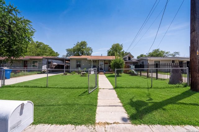 114 Smallwood Dr, San Antonio, TX 78210