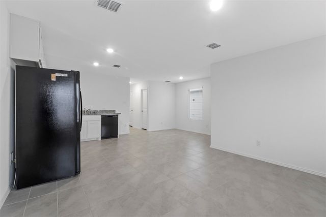 144 Thresher Lane, Princeton, TX 75407