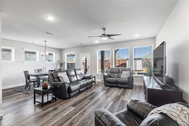 905 Bent Brook Road, Little Elm, TX 75068