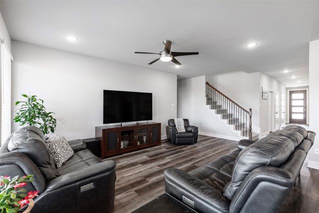 905 Bent Brook Road, Little Elm, TX 75068