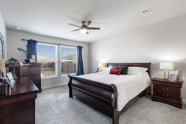 905 Bent Brook Road, Little Elm, TX 75068