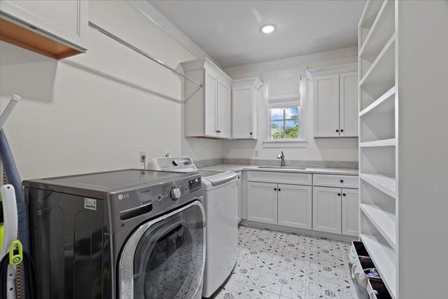 10394 N DUNCAN WOODS DR, Collierville, TN 38017