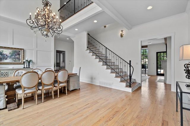 10394 N DUNCAN WOODS DR, Collierville, TN 38017