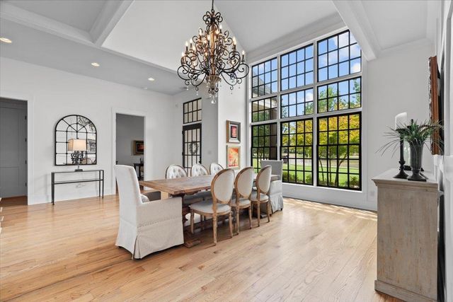 10394 N DUNCAN WOODS DR, Collierville, TN 38017