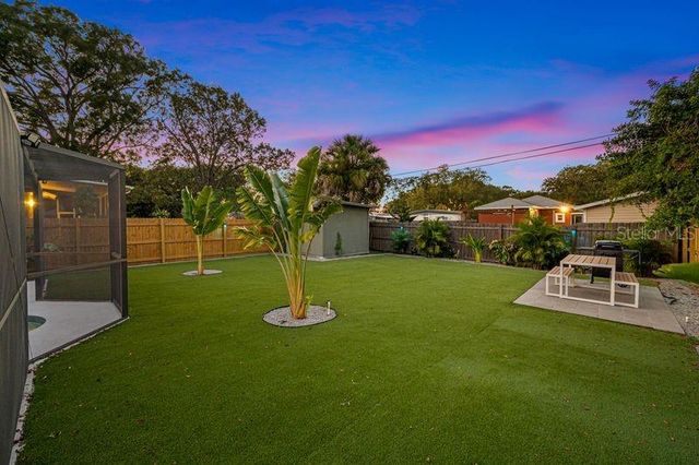 4409 W PEARL AVENUE, Tampa, FL 33611