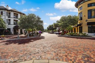 9823 TAPESTRY PARK Circle, 302, Jacksonville, FL 32246
