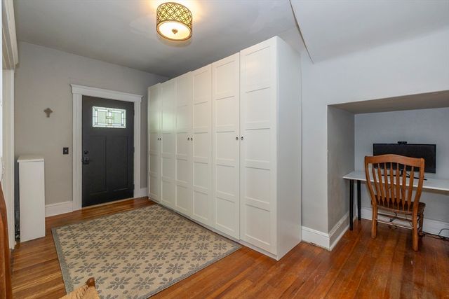 58 Maple Ave 58, Andover, MA 01810