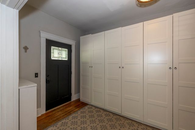 58 Maple Ave 58, Andover, MA 01810