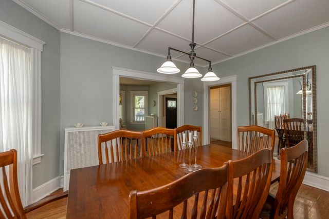 58 Maple Ave 58, Andover, MA 01810
