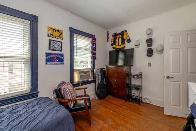 58 Maple Ave 58, Andover, MA 01810