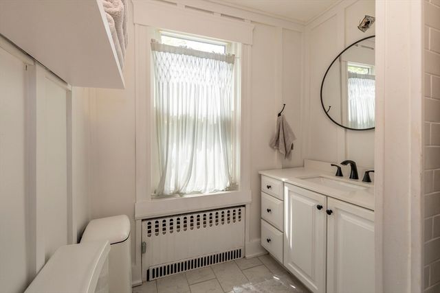 58 Maple Ave 58, Andover, MA 01810