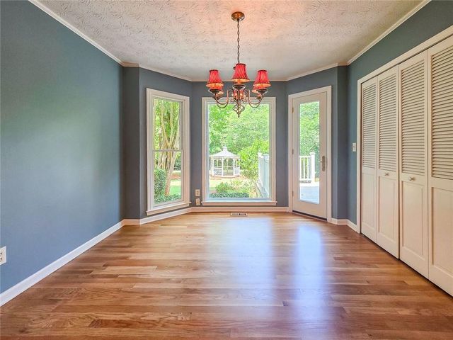 2457 Bent Oak Trail, Snellville, GA 30078